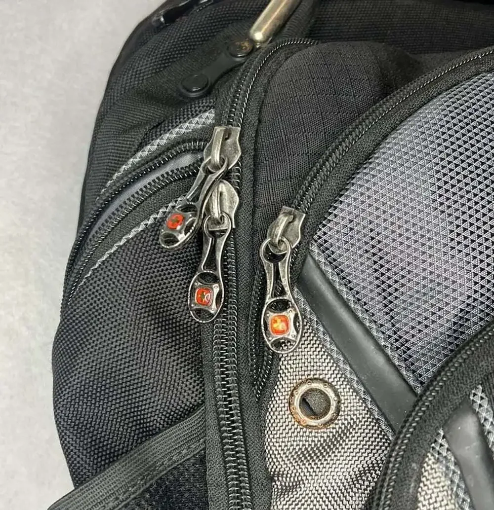 SwissGear synergy business